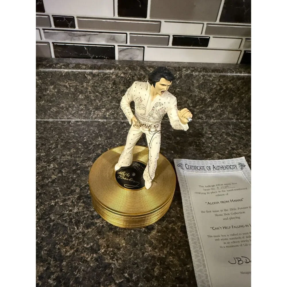 Vintage 1998 Elvis Presley Aloha From Hawaii Ardleigh Elliott Music Box COA